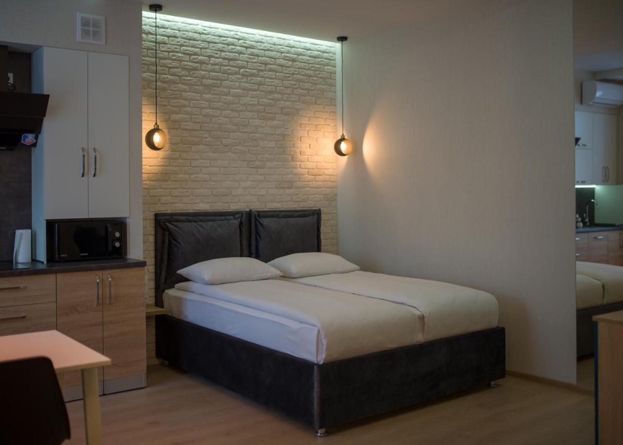 Modern Apartmeents Near Central Park Poltava Exterior foto